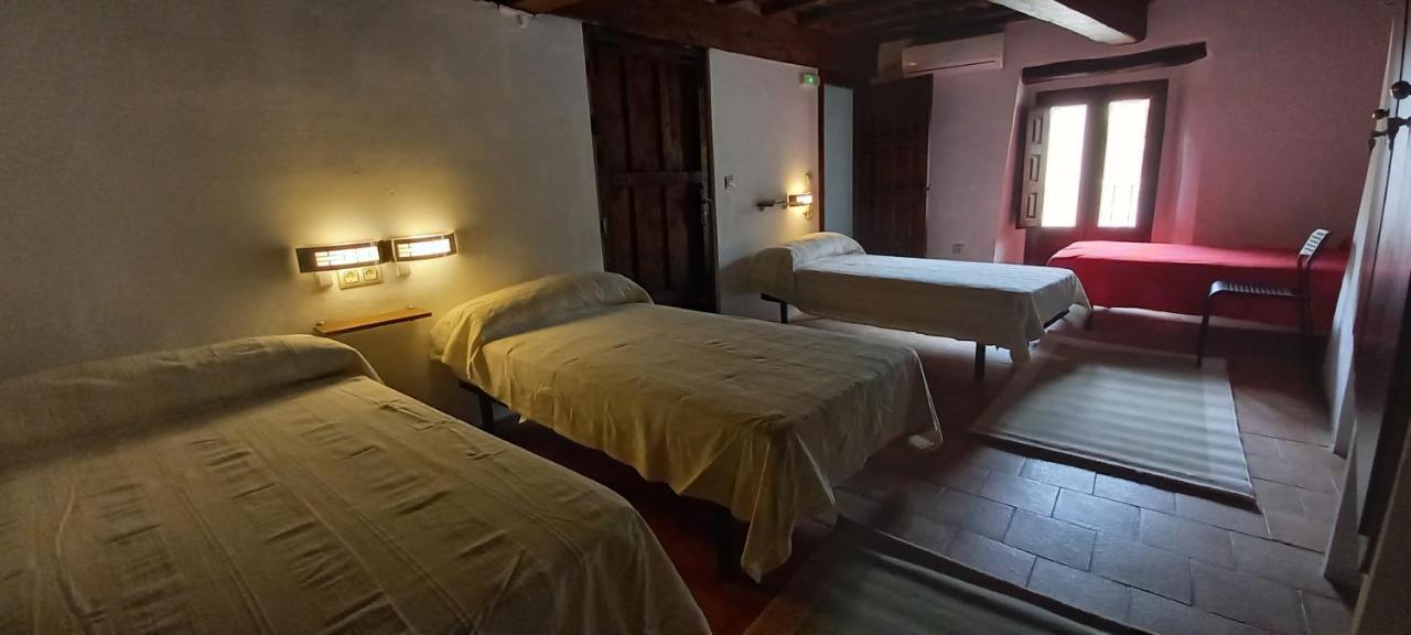 Albergue Turistico "San Blas" De Олива-де-Пласенсия Экстерьер фото